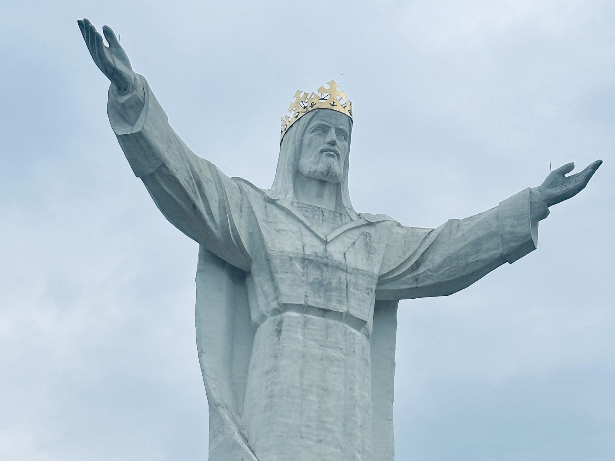 Worlds-tallest-statue-of-Jesus-in-Swiebodzin-Poland.-@Barbara-Redding.jpg